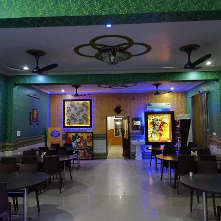 Maan Hotel And Restaurant Alwar Exterior photo